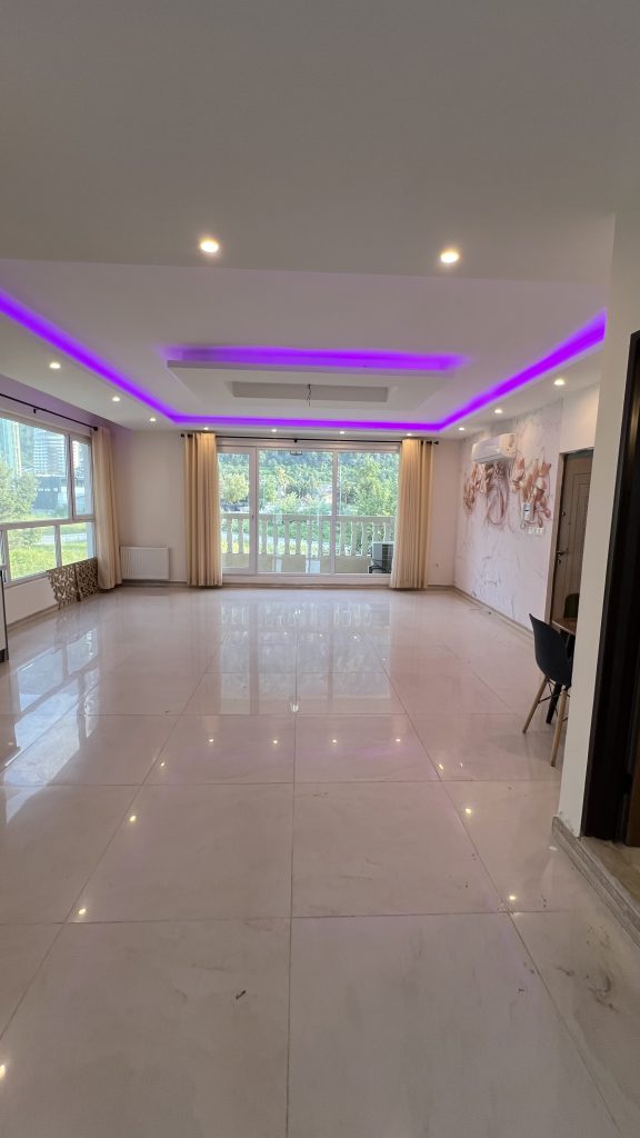 تصویر 4 آپارتمان ۱۰۱ متری شهرک نمک‌آبرود
