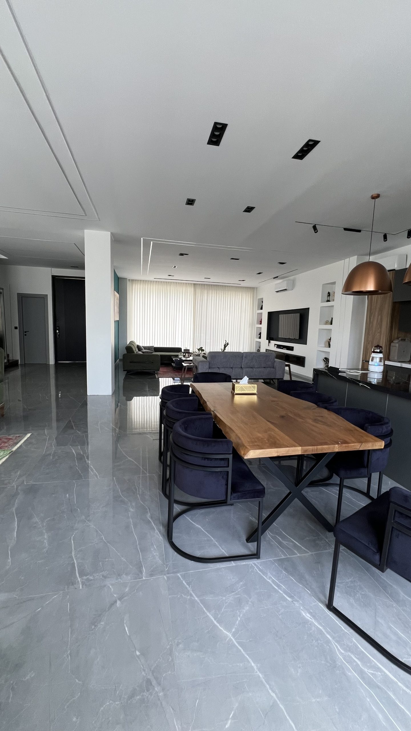 تصویر 2 ویلای مدرن ۴۱۰ متری شهرک نمکآبرود