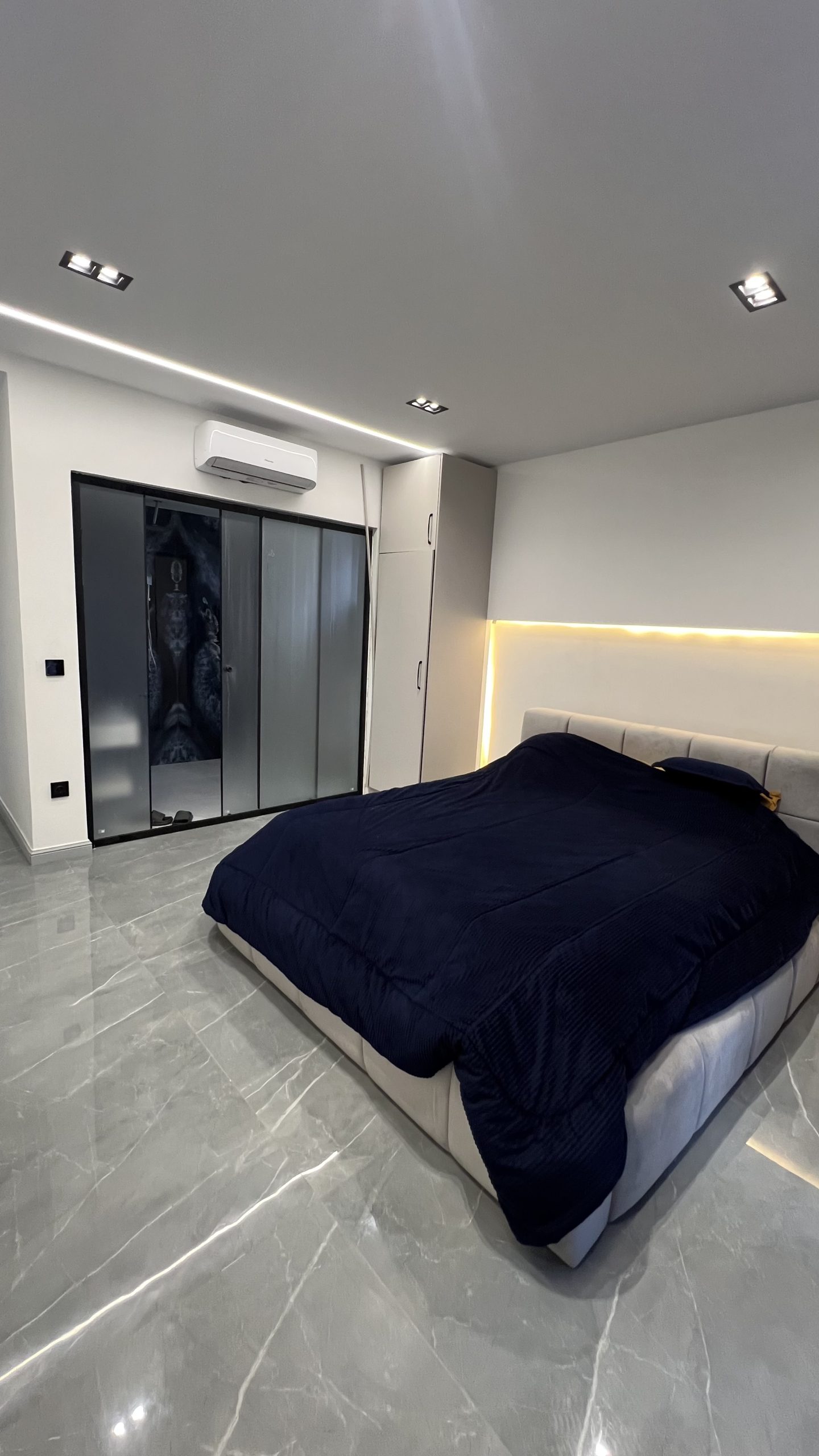 تصویر 7 ویلای مدرن ۴۱۰ متری شهرک نمکآبرود
